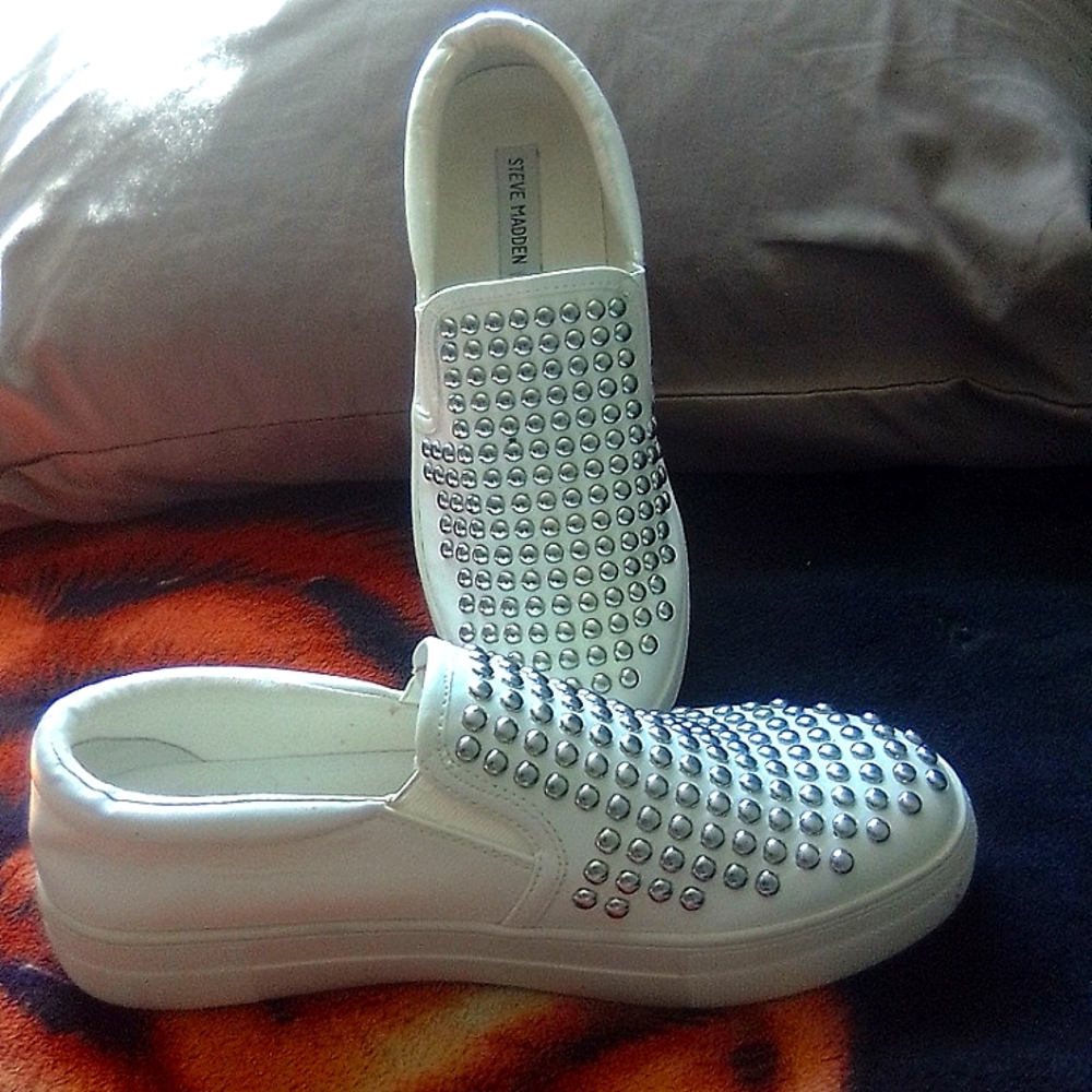 Ladies Sneakers